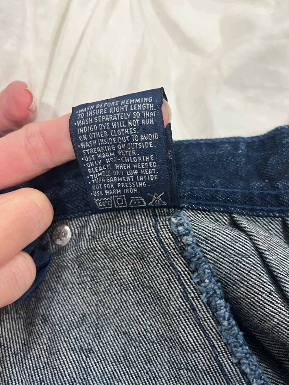 Vintage 80s Gloria Vanderbilt Dark Washed Denim Pleated Long Skirt Sz 8 Med - Picture 11 of 12